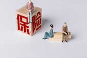买完保险后悔了，要不要马上去退保？
